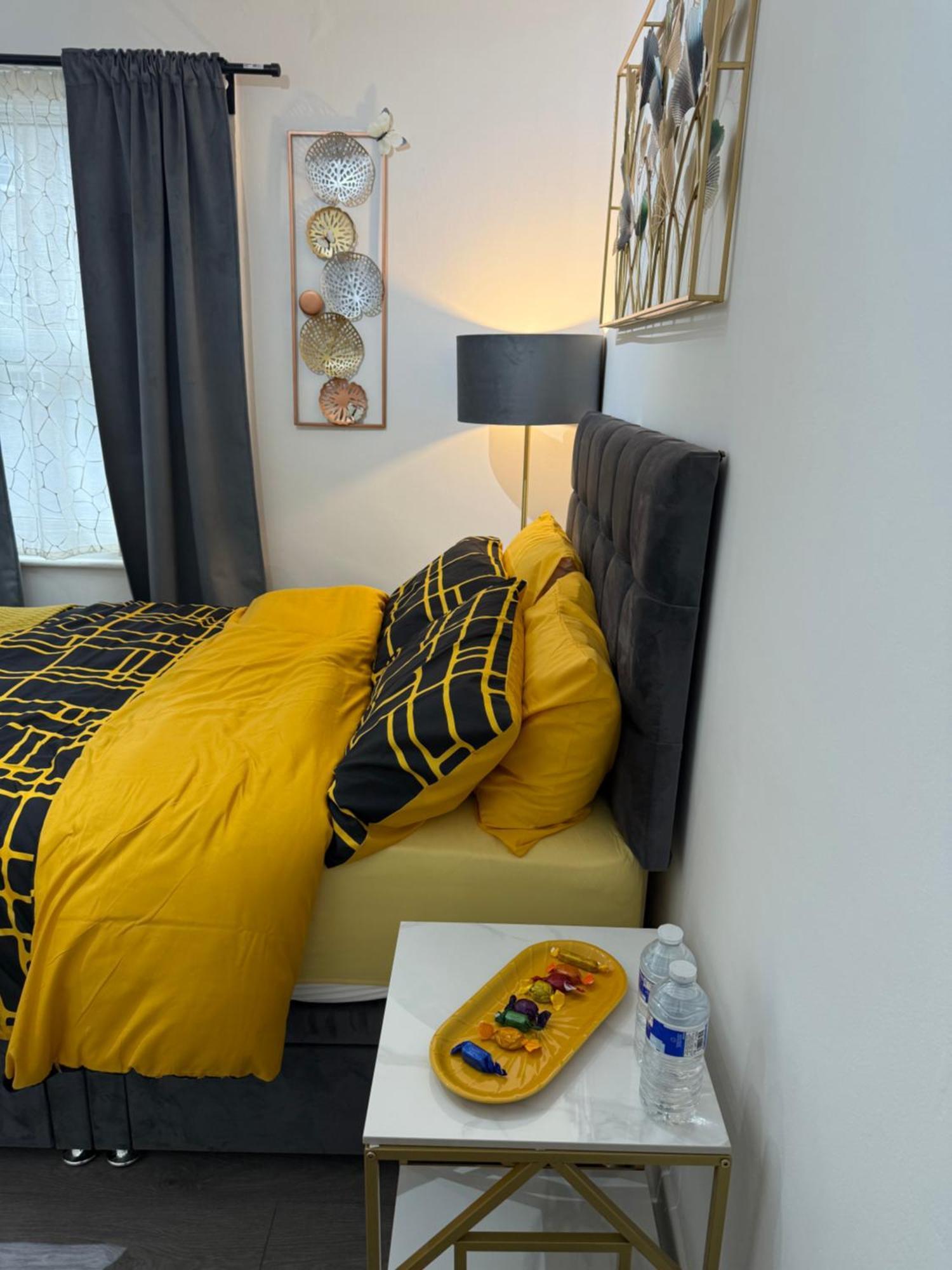 Privatunterkunft Luxury In Victoria, 7 Minutes Walk To Victoria Station, 7 London